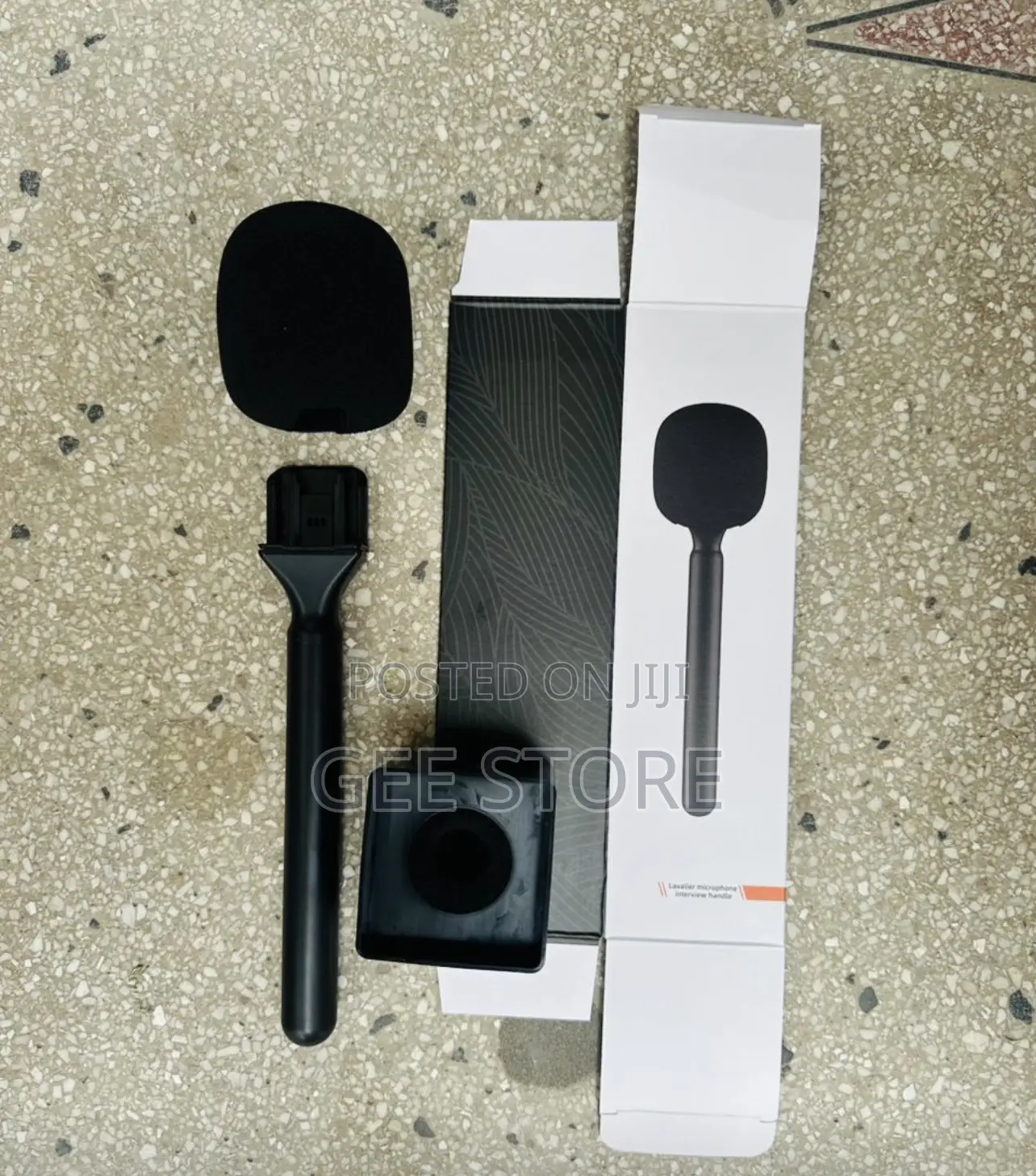 Lavellar Microphone