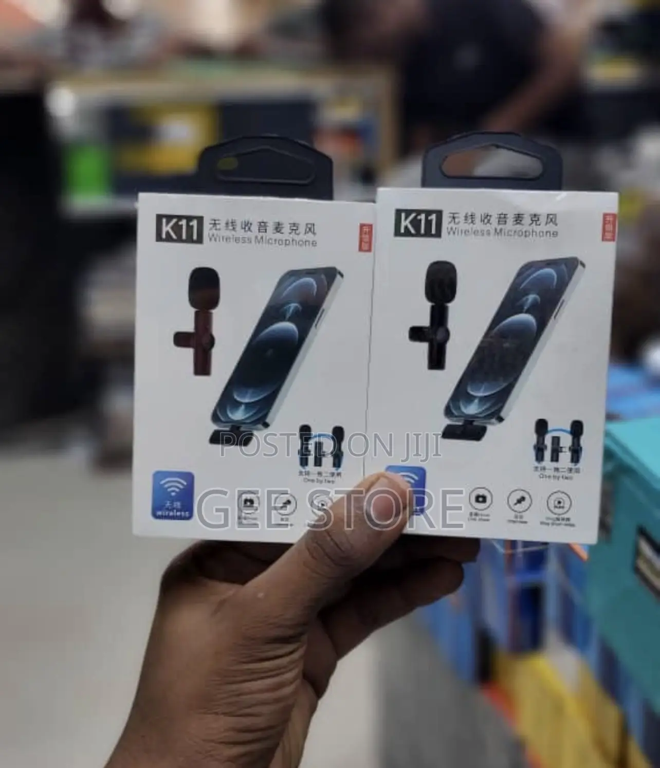  Wireless Microphone