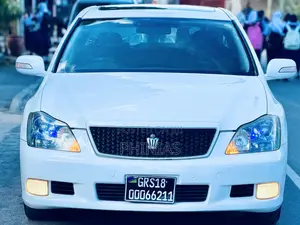 Toyota Crown 2007 White