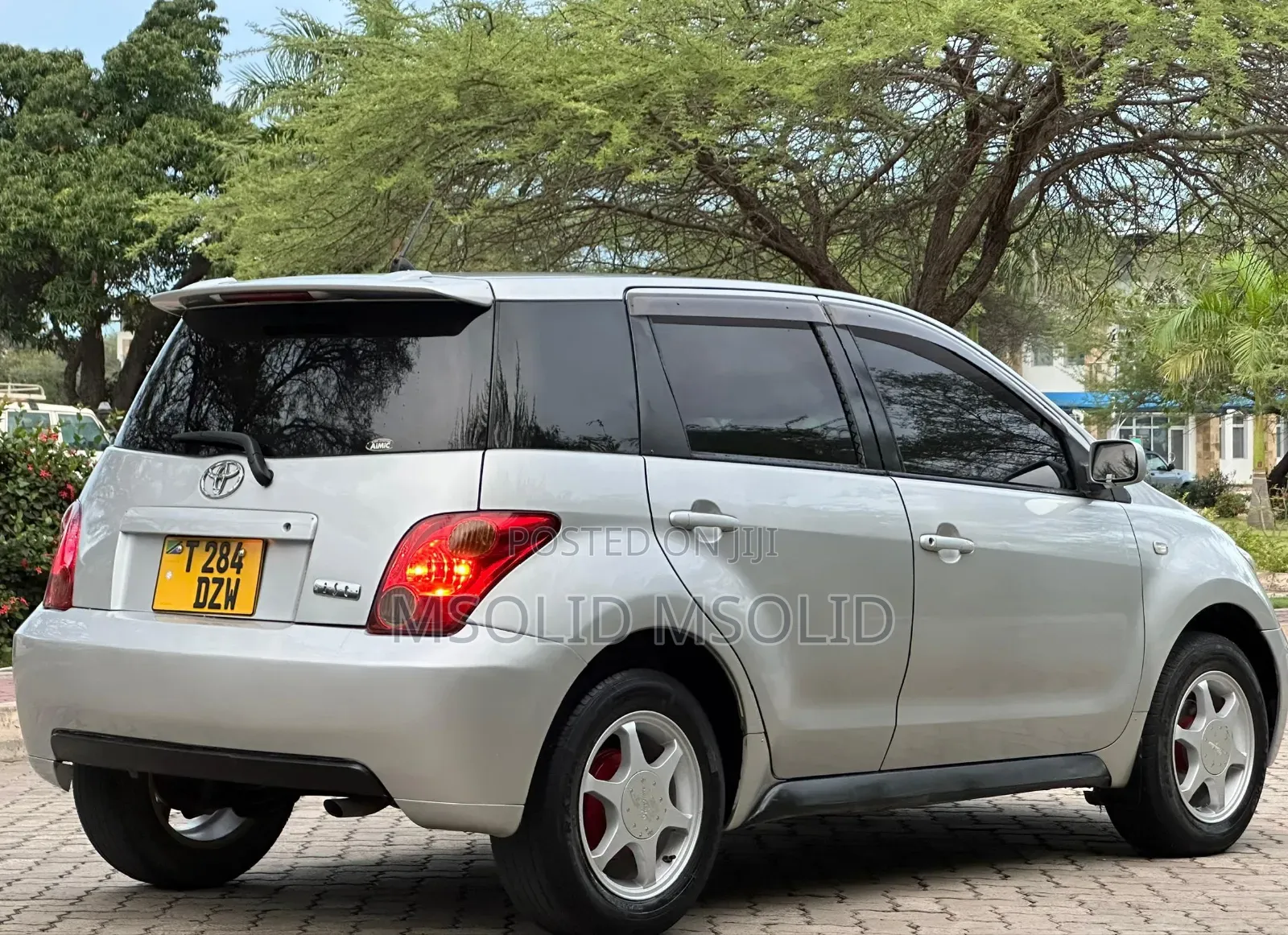 Toyota IST 2005 Silver
