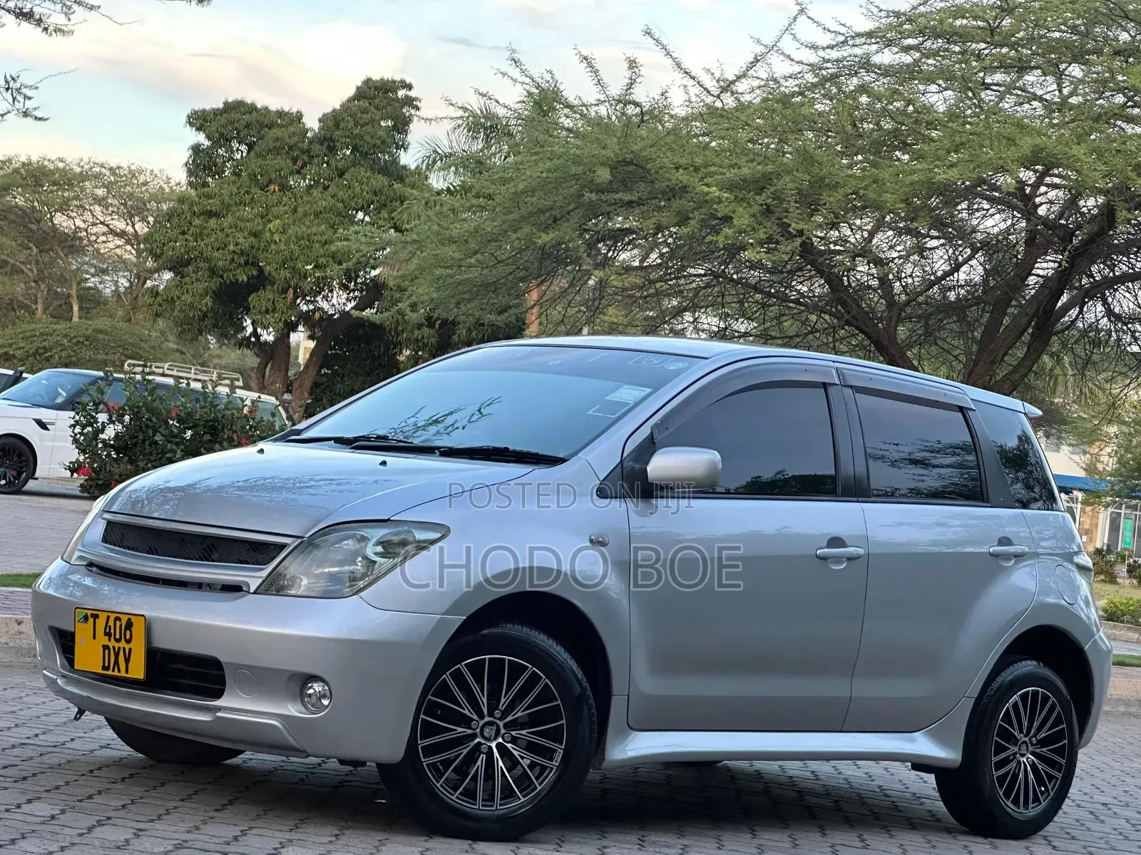 Toyota IST 2005 Silver