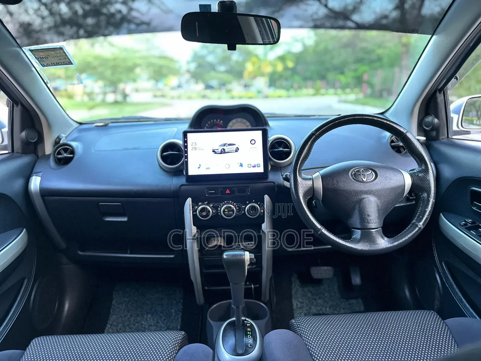 Toyota IST 2005 Silver