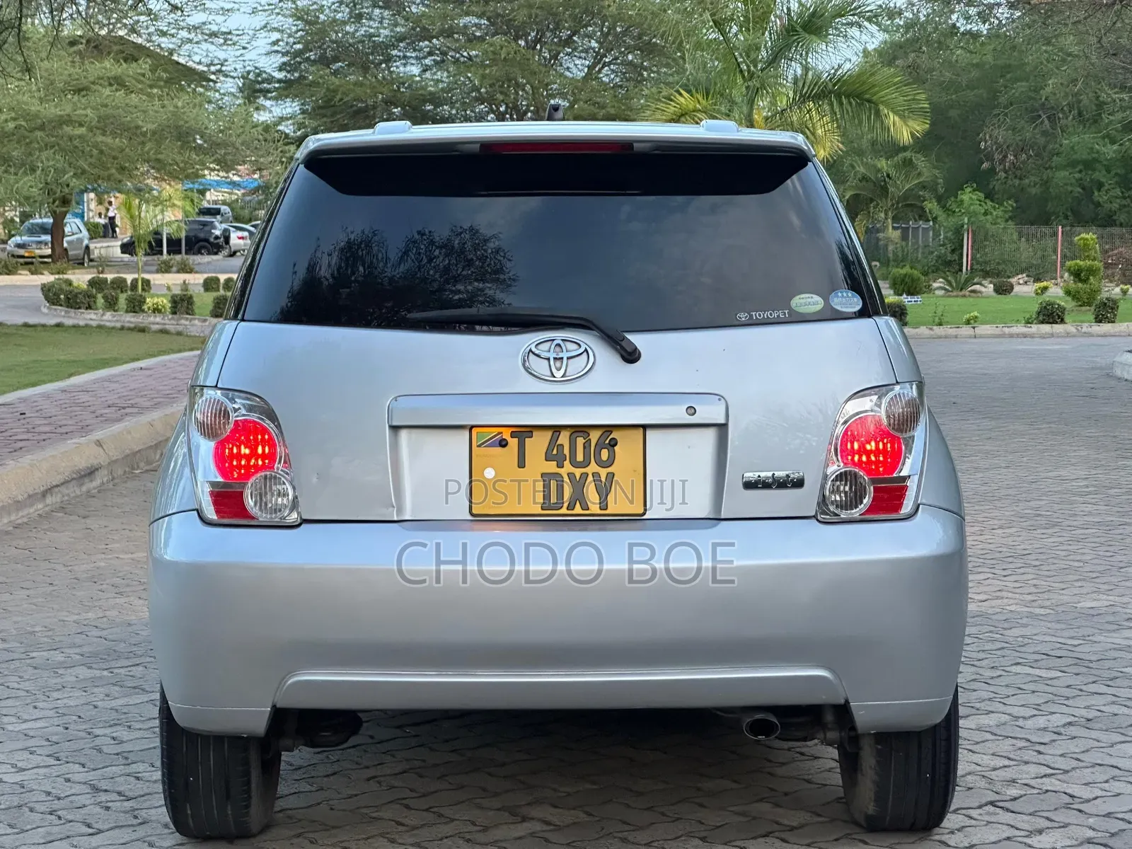 Toyota IST 2005 Silver