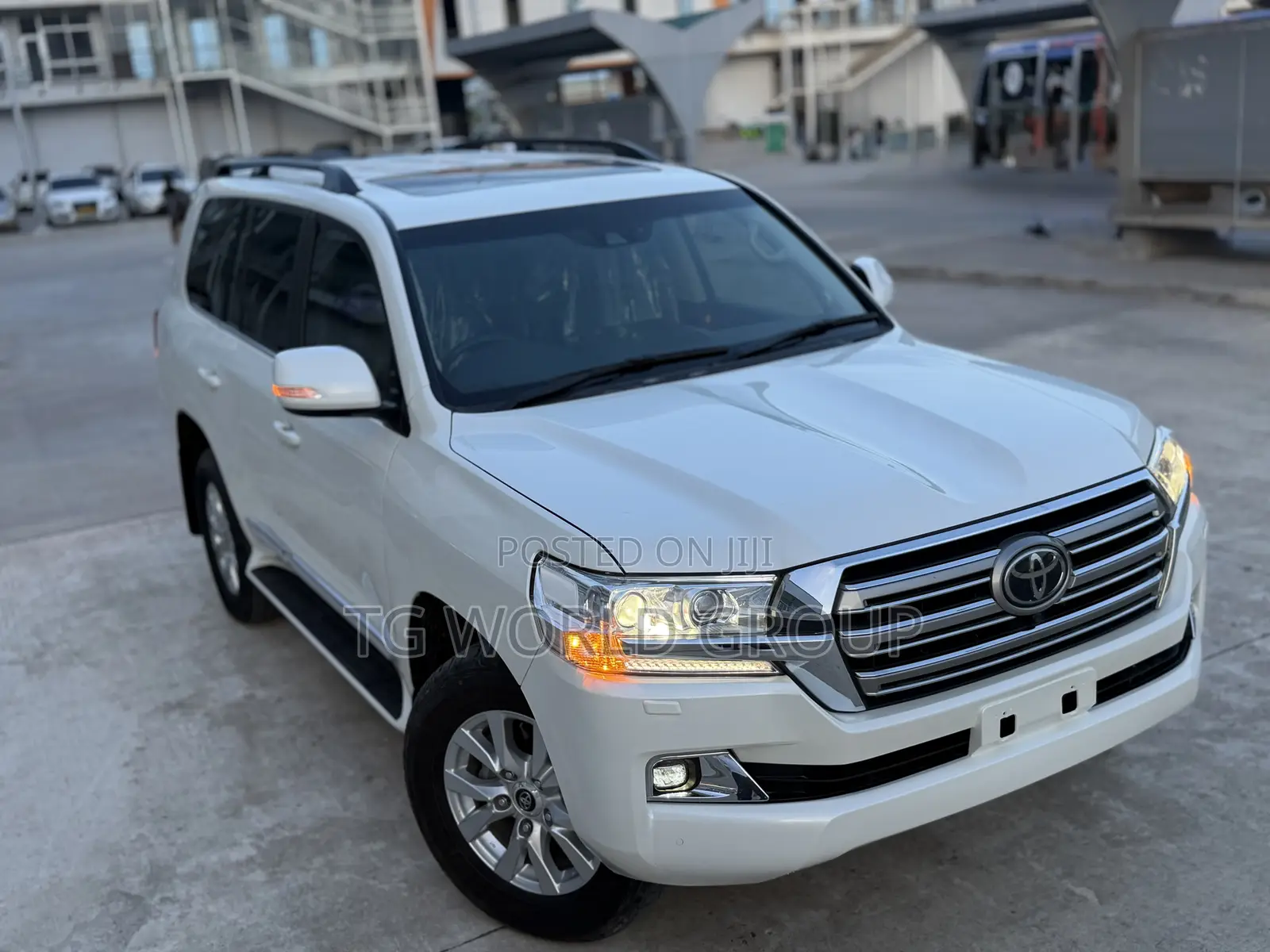 Toyota Land Cruiser 2020 White