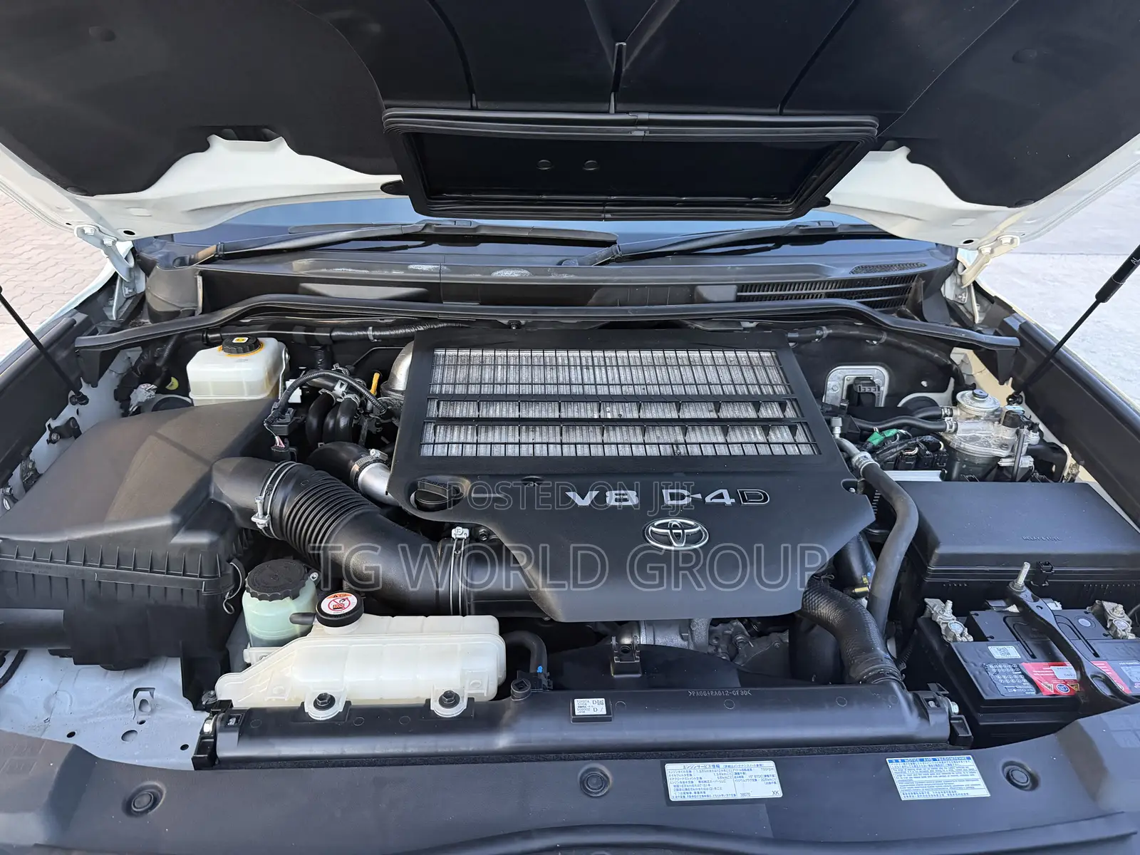 Toyota Land Cruiser 2020 White