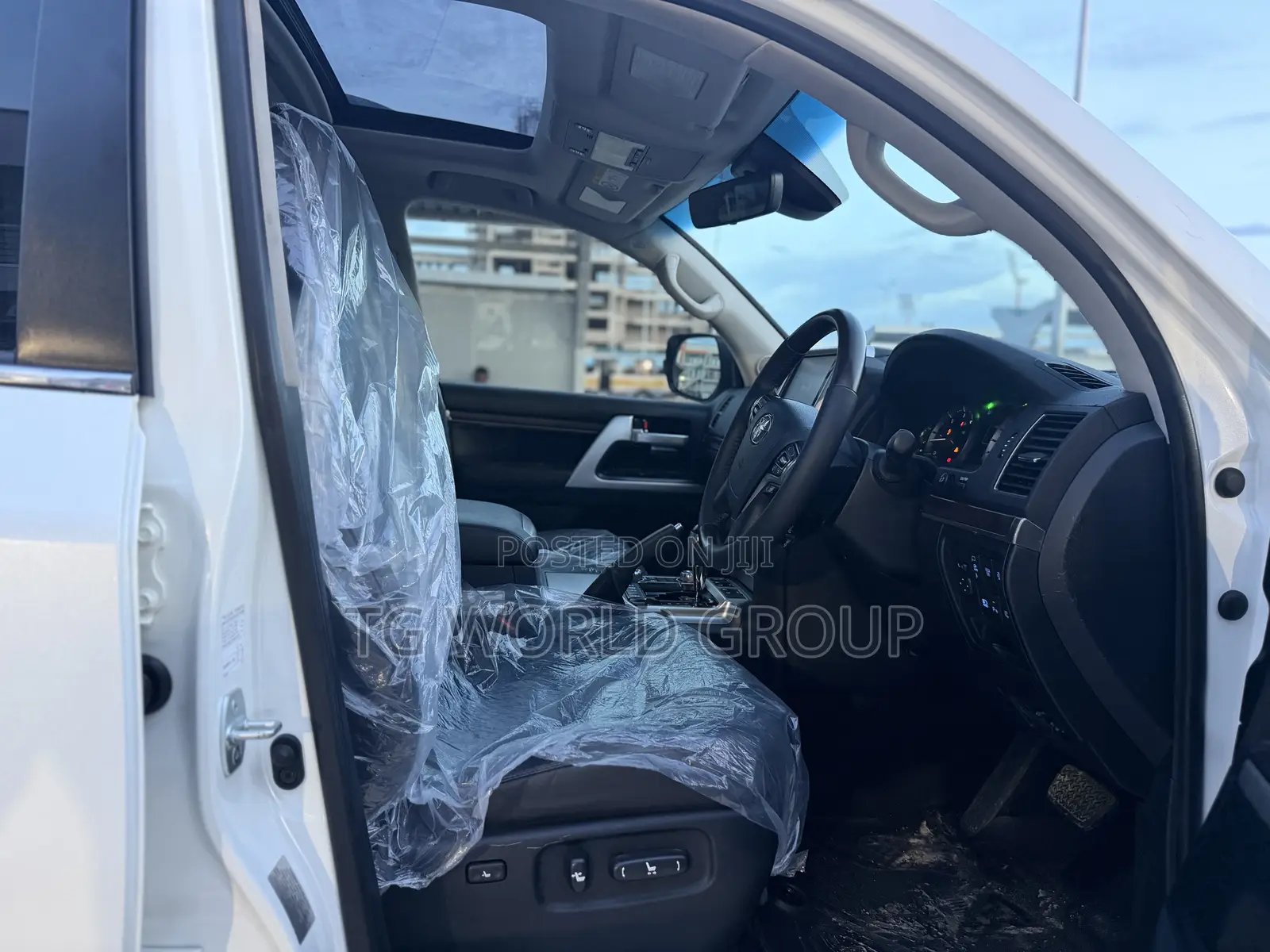 Toyota Land Cruiser 2020 White