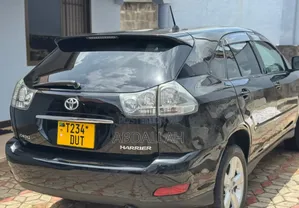 Toyota Harrier 2.4 4WD 2005 Black