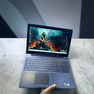 Laptop Dell G3 15 3579 16GB Intel Core i5 HDD+SSD 256GB