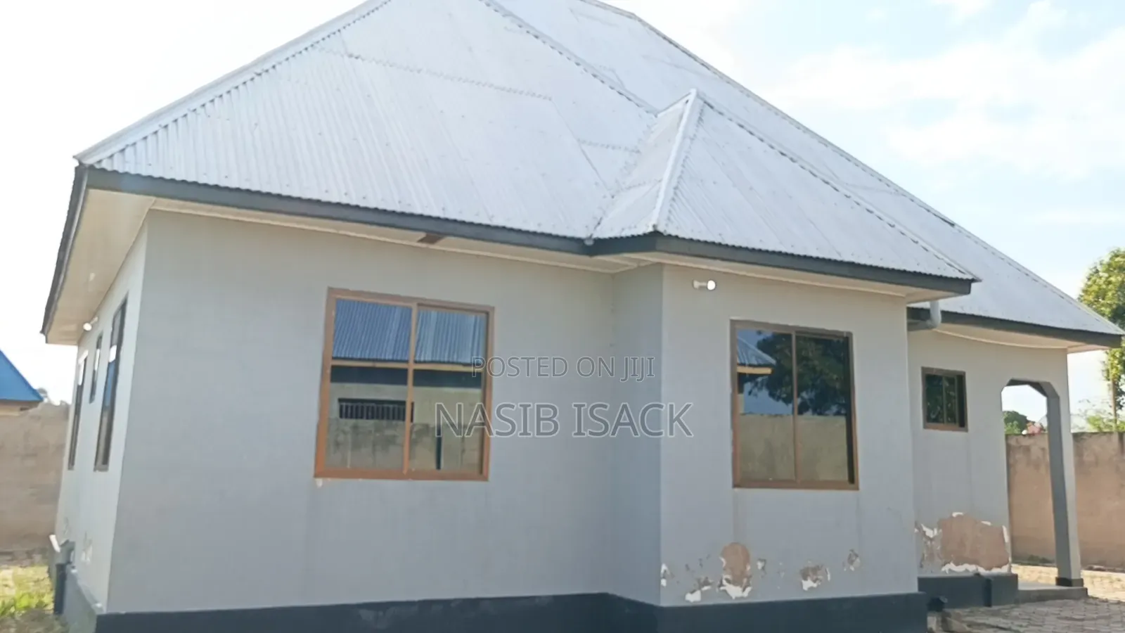 Furnished 3bdrm House in Usagara for sale