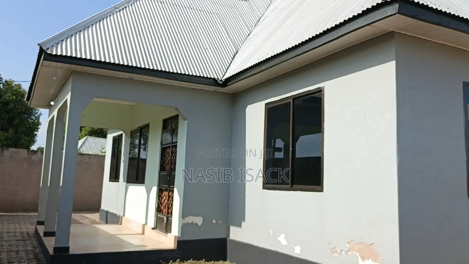 Furnished 3bdrm House in Usagara for sale