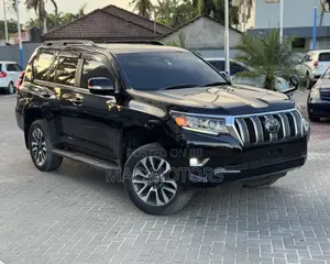 Toyota Land Cruiser Prado 2.8 2018 Matt Black
