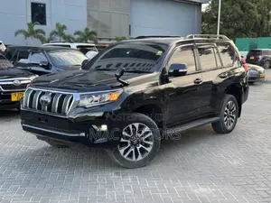 Toyota Land Cruiser Prado 2.8 2018 Matt Black