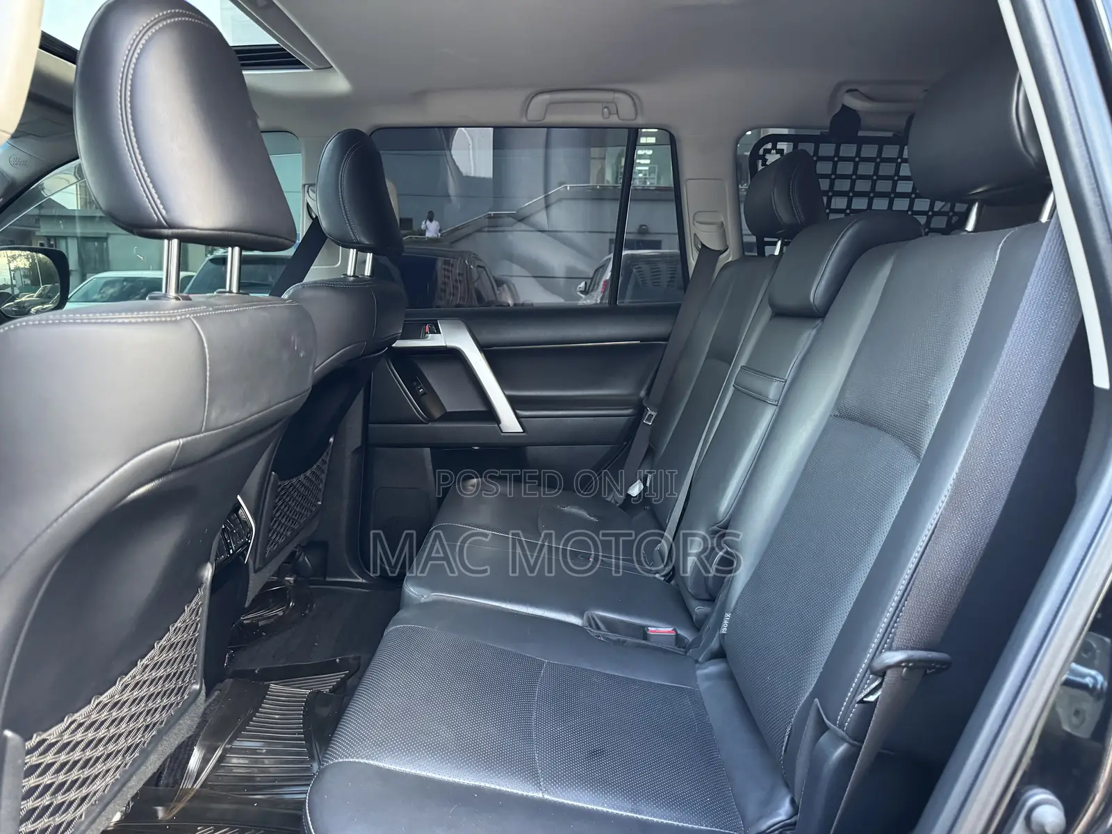 Toyota Land Cruiser Prado 2.8 2018 Matt Black