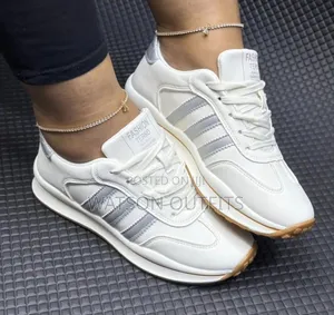 Fashion Trend Brand Women's Leather Shoes High Quality