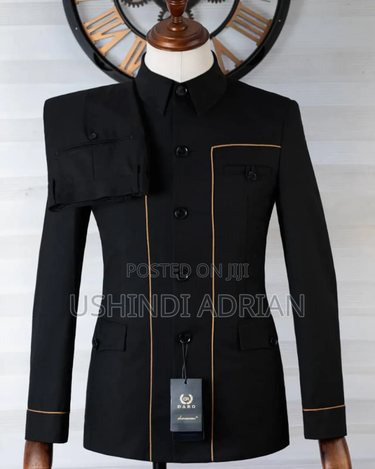 Suits Za Kisasa Zinapatikana