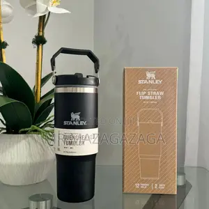 Stanleys Flip Straw Tumbler 30oz* Ujazo:887mls