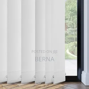 Vertical Blinds In Multi Color Per Square Metre
