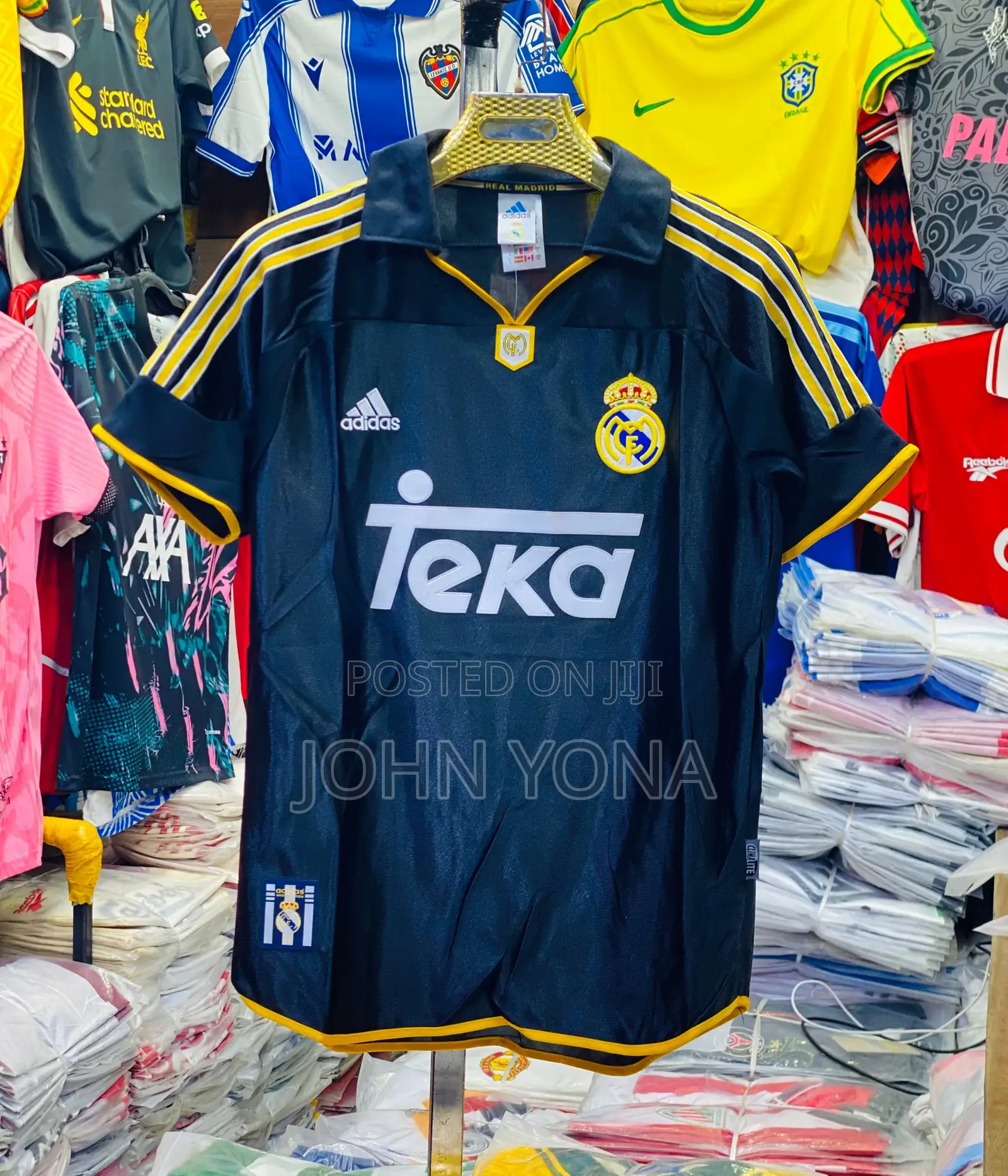 Real Madrid 1999-2000 Away Shirt