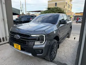 Ford Ranger Wildtrak 2023 Gray