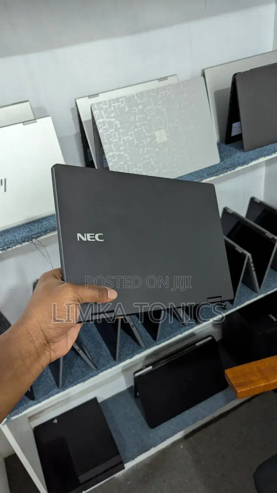New Laptop NEC N22G 4GB Intel Core i5 SSD 128GB