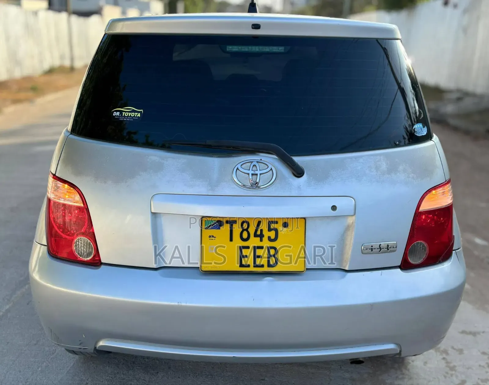 Toyota IST 2006 Silver