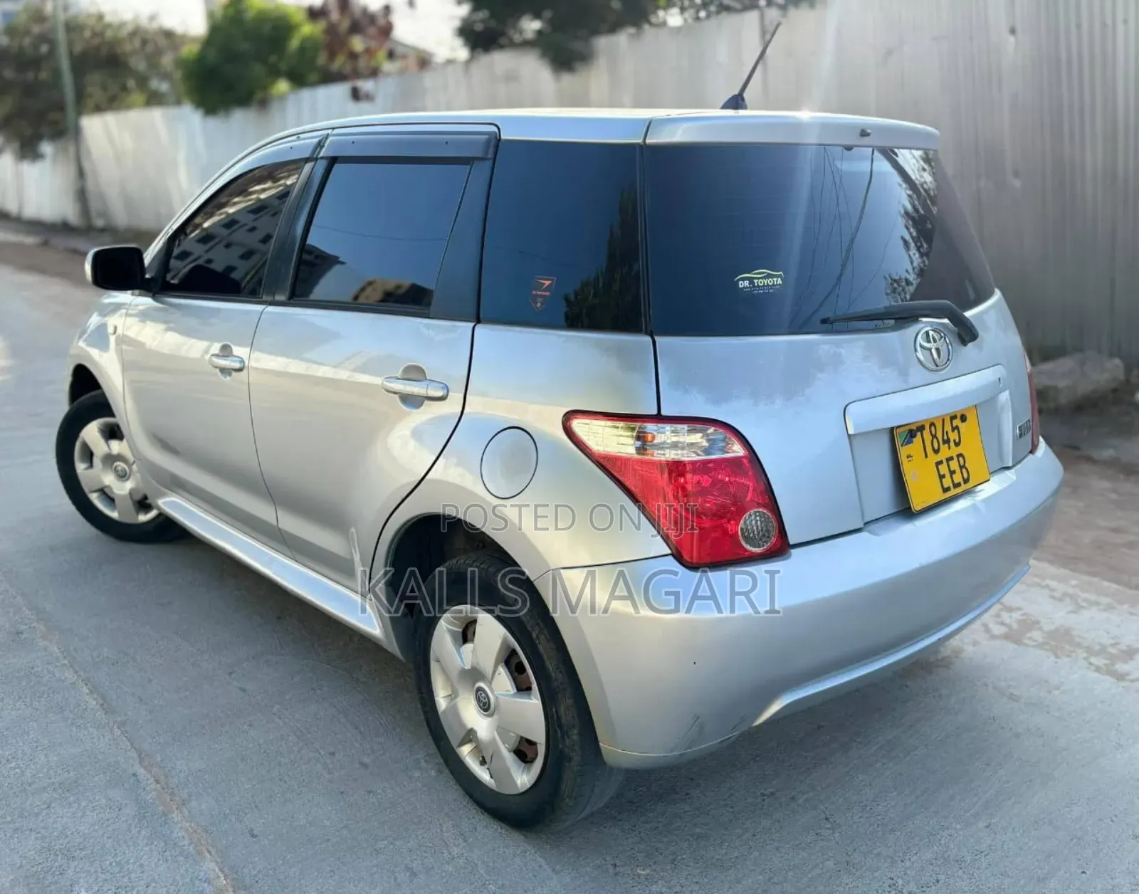 Toyota IST 2006 Silver