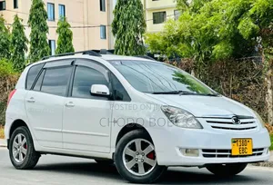 Toyota Corolla Spacio 2005 Pearl