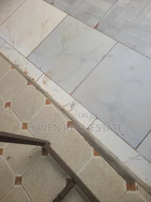 3bdrm House in Zinga for sale