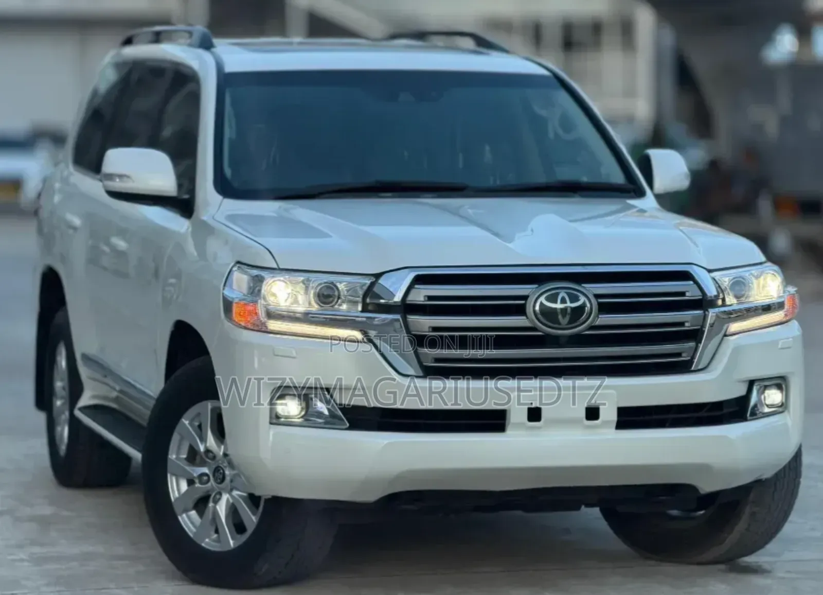 Toyota Land Cruiser 2020 White