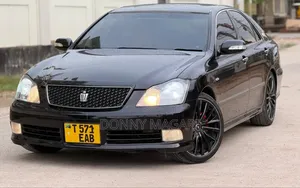 Toyota Crown 2006 Black