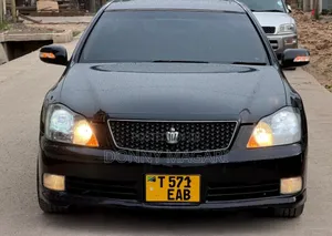 Toyota Crown 2006 Black