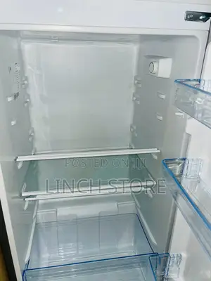 Hisense Fridge 205l