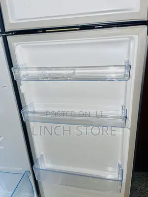 Hisense Fridge 205l
