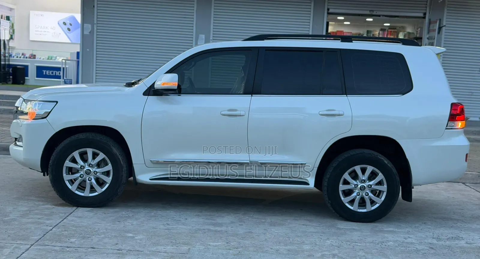 Toyota Land Cruiser 2020 White