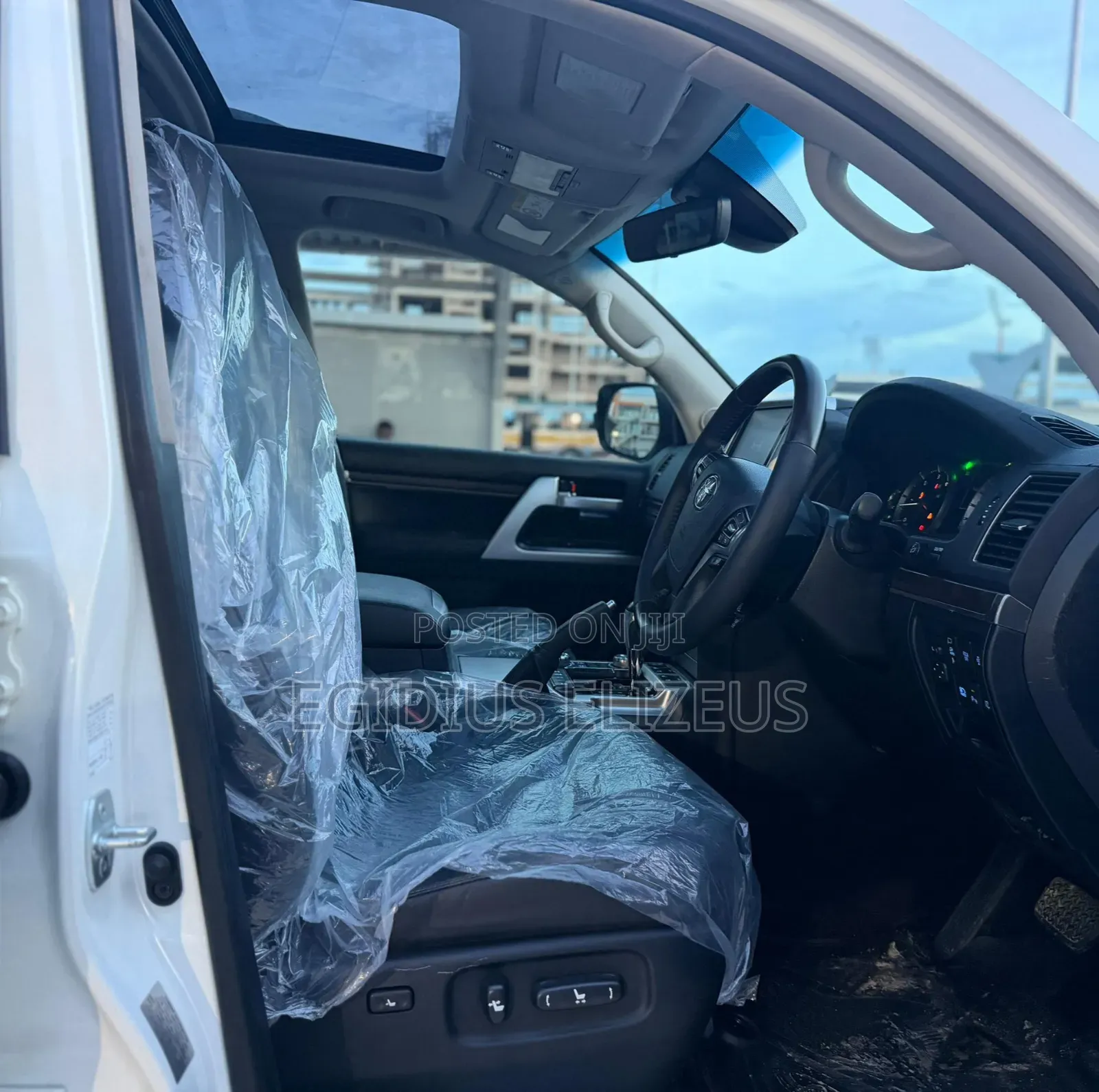 Toyota Land Cruiser 2020 White