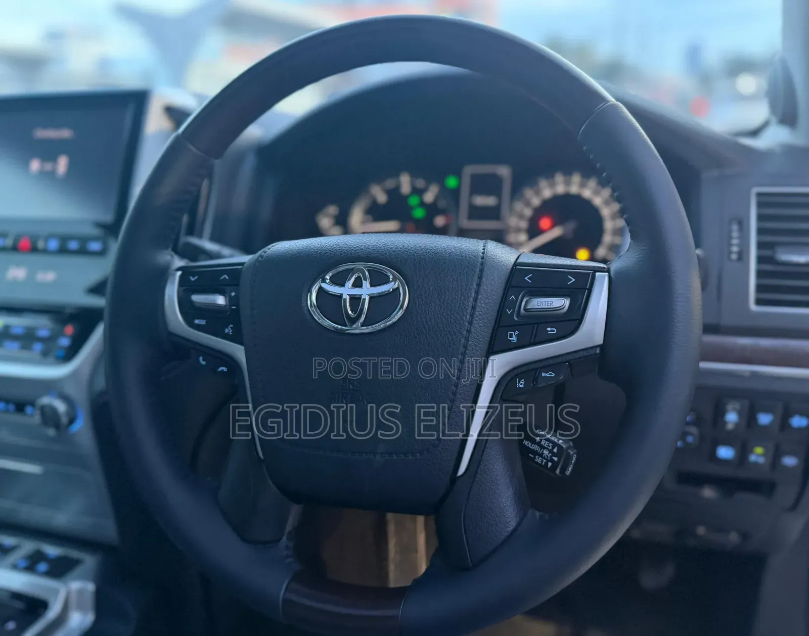 Toyota Land Cruiser 2020 White