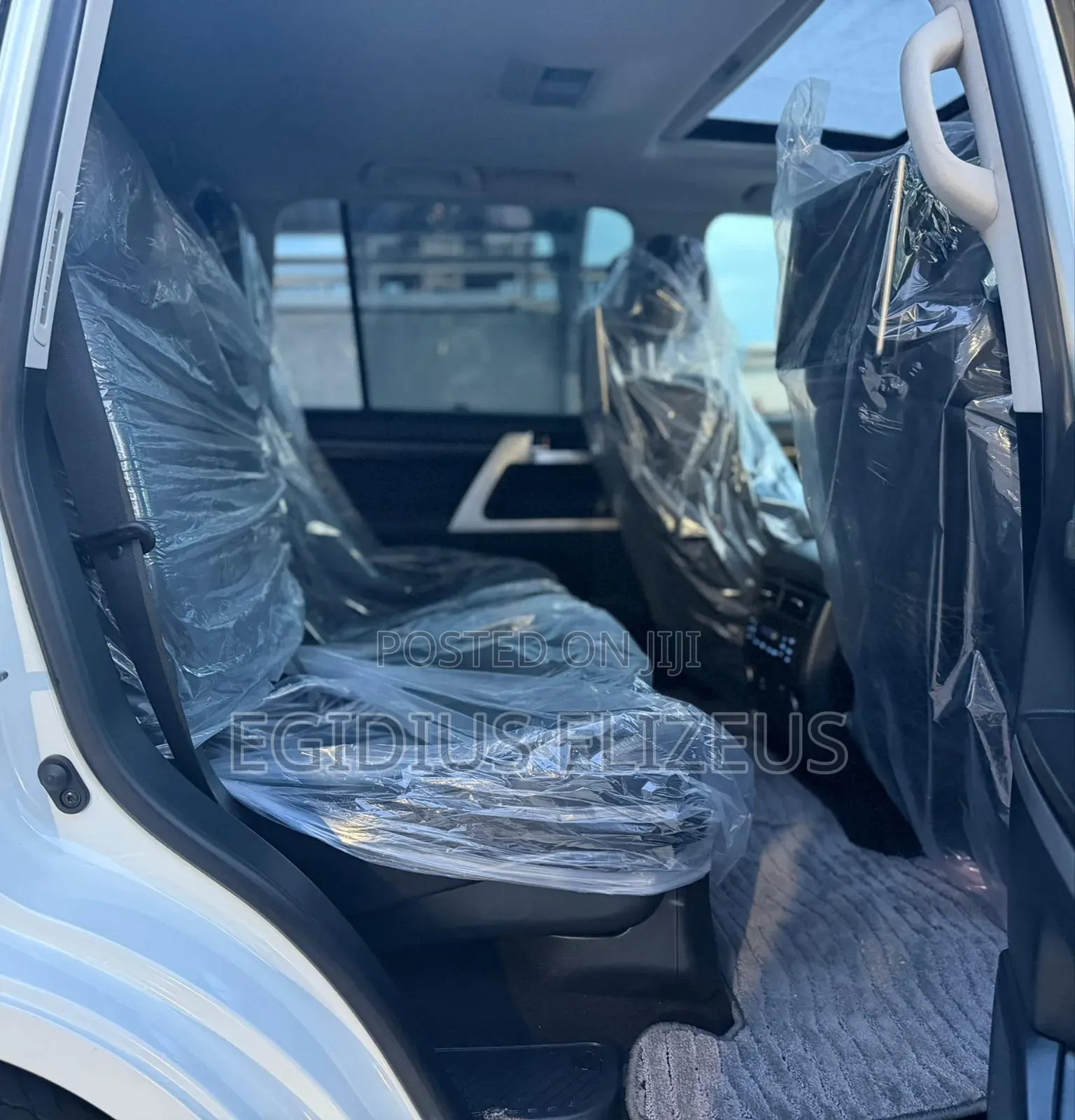 Toyota Land Cruiser 2020 White