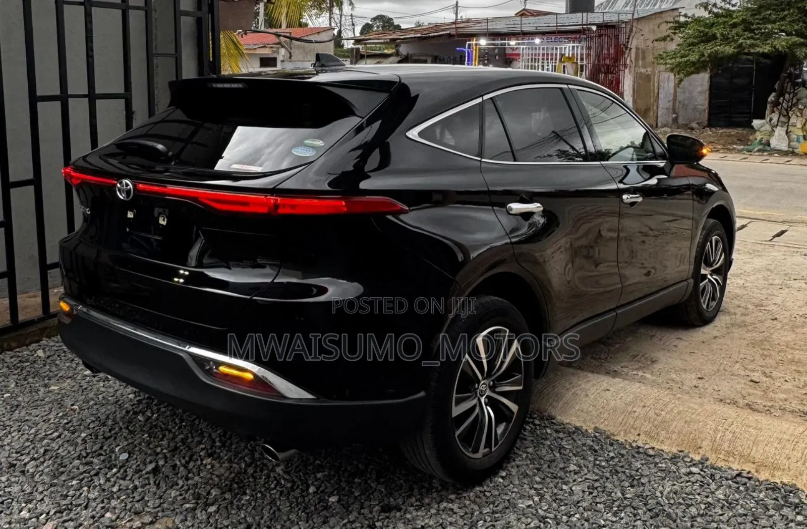 Toyota Harrier 2020 Matt Black