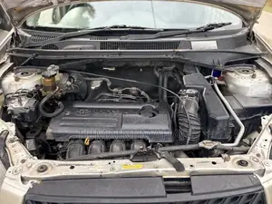 Toyota RAV4 2006 Gold