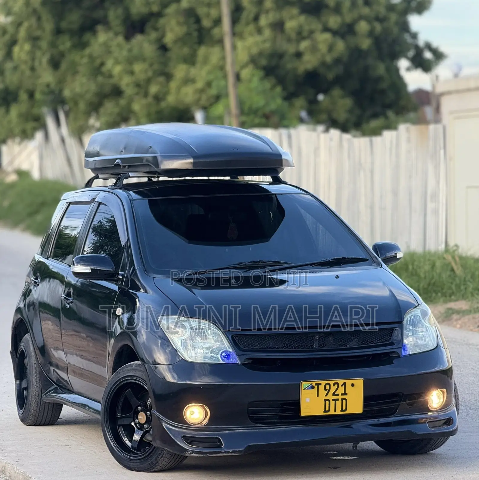 Toyota IST 2005 Black