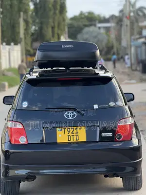 Toyota IST 2005 Black