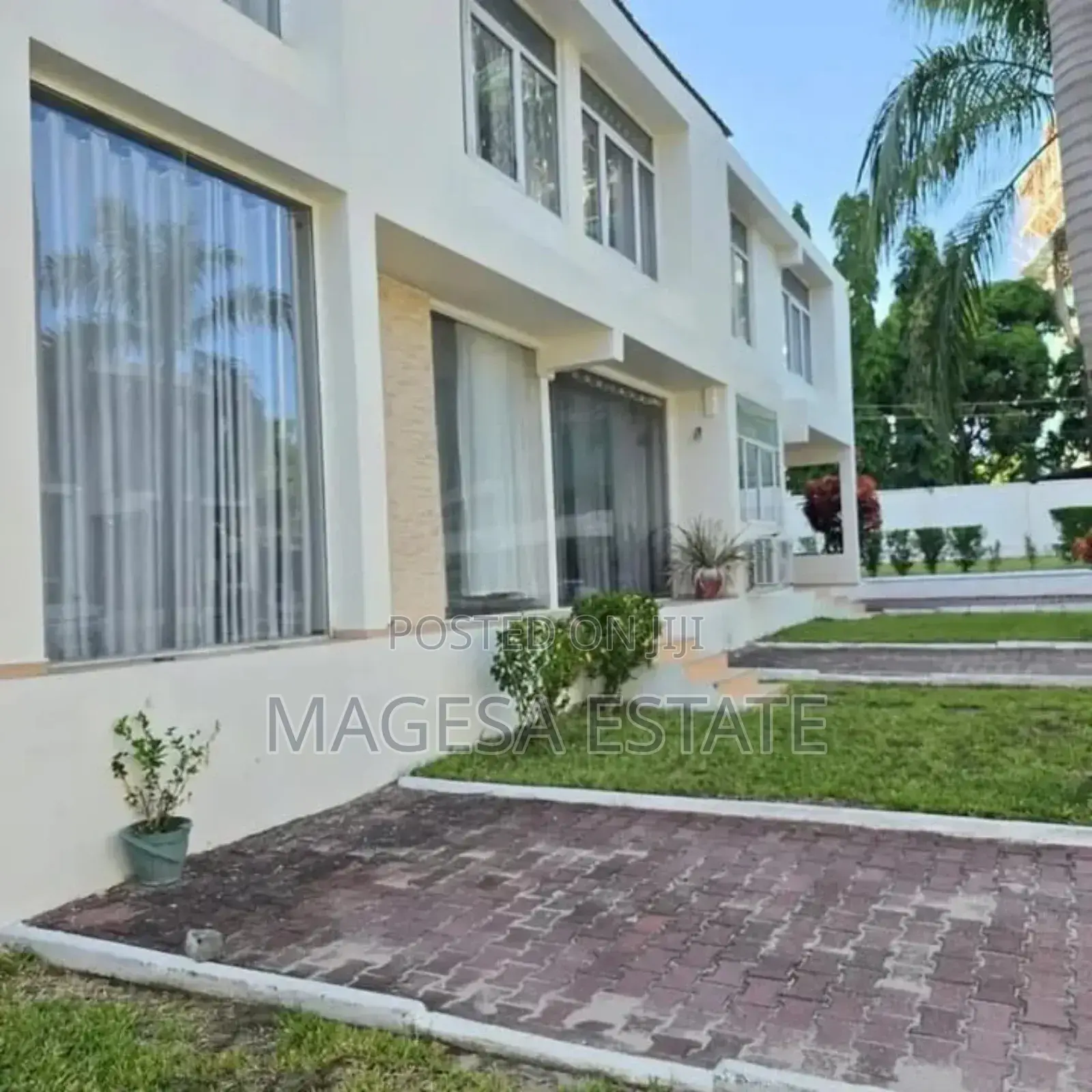 Furnished 3bdrm Villa in Masaki for rent