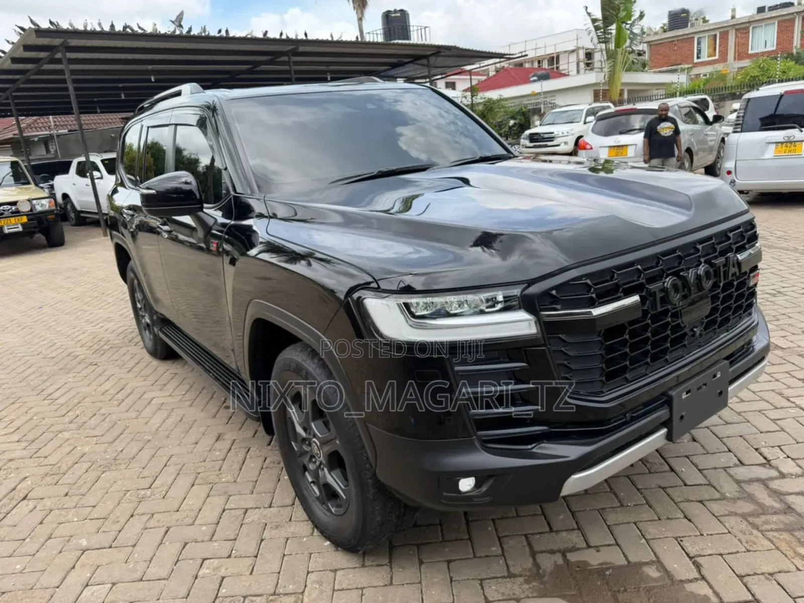Toyota Land Cruiser 2023 Black