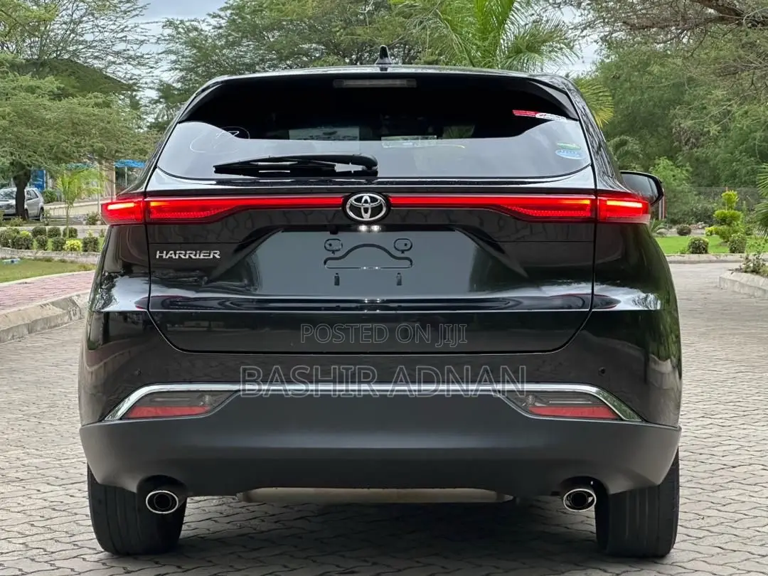 Toyota Harrier 2020 Black