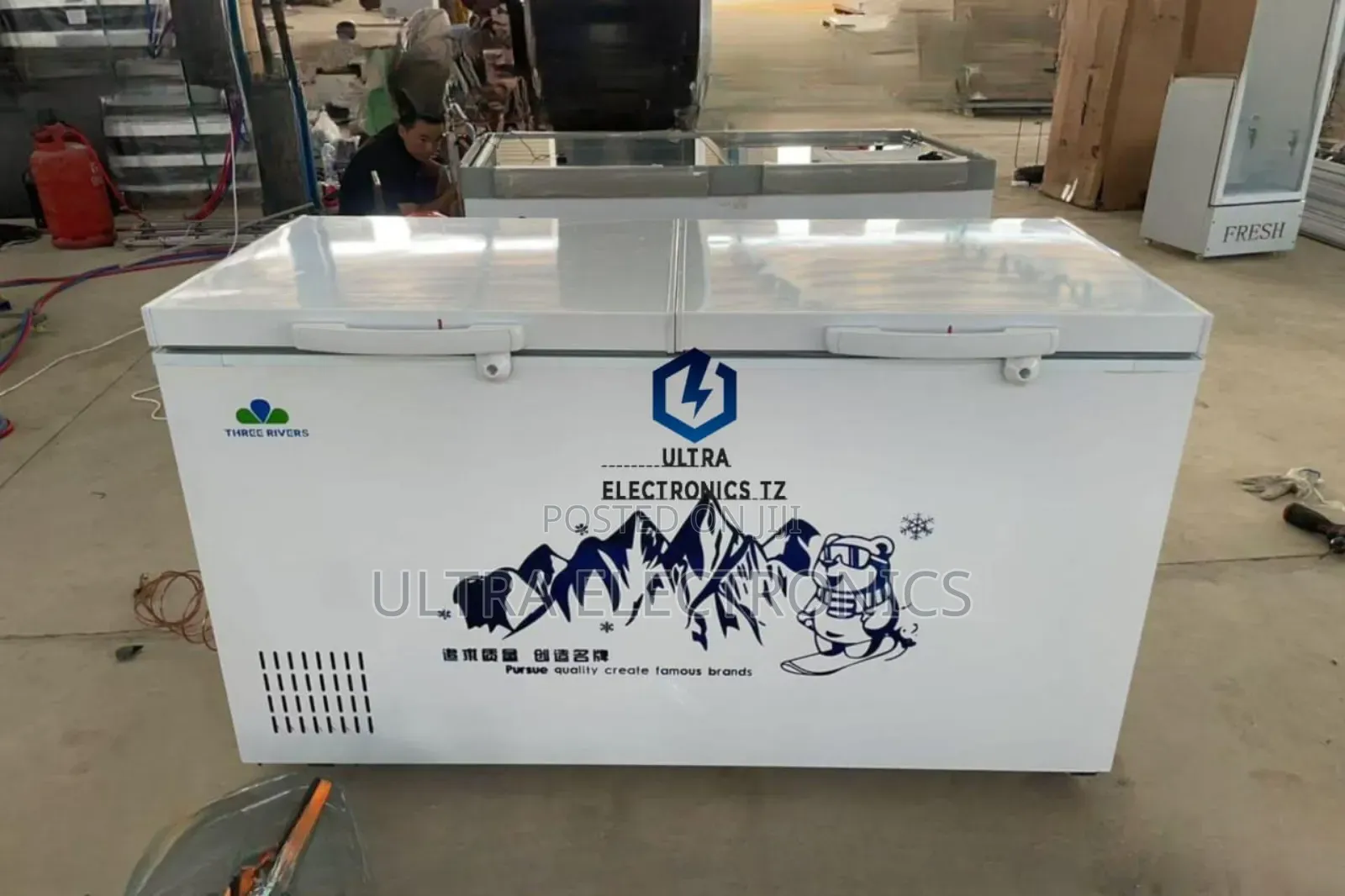 Three Rivers Chest Freezer Cf-420 Powerful Capacity 450l