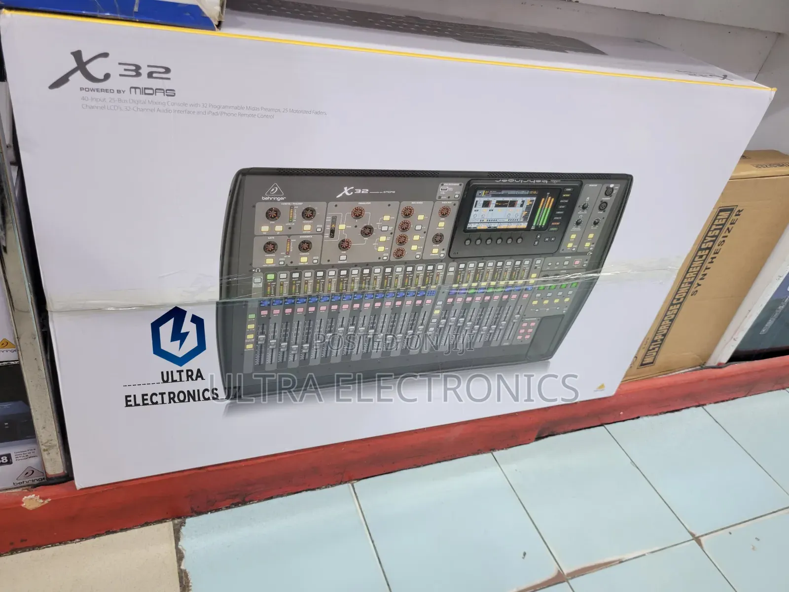 Behringer X32 Digital Music Mixer Mixing Console 32 Channel
