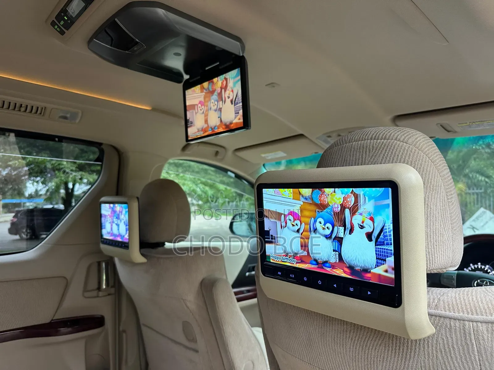 Toyota Vellfire 2010 Black