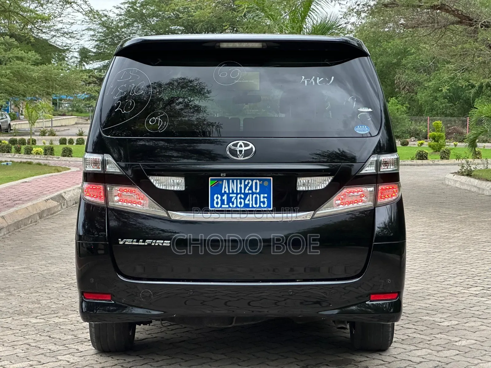 Toyota Vellfire 2010 Black
