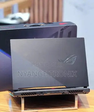 New Laptop Asus ROG Strix G17 16GB AMD Ryzen 9 SSD 1T