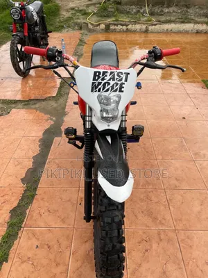 Bomba 2022 Black
